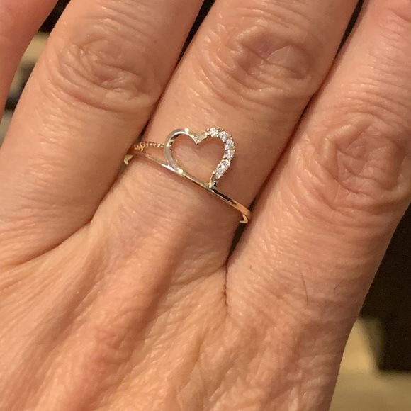 Dainty 14k White Gold Heart Band Ring Open Heart Ring - Picture 6 of 8